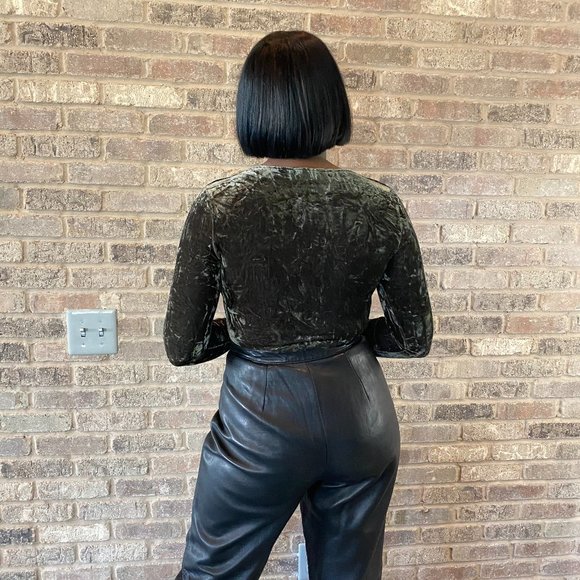 Velvet Like Deep V Neck Bodysuit - Picture 2 of 8